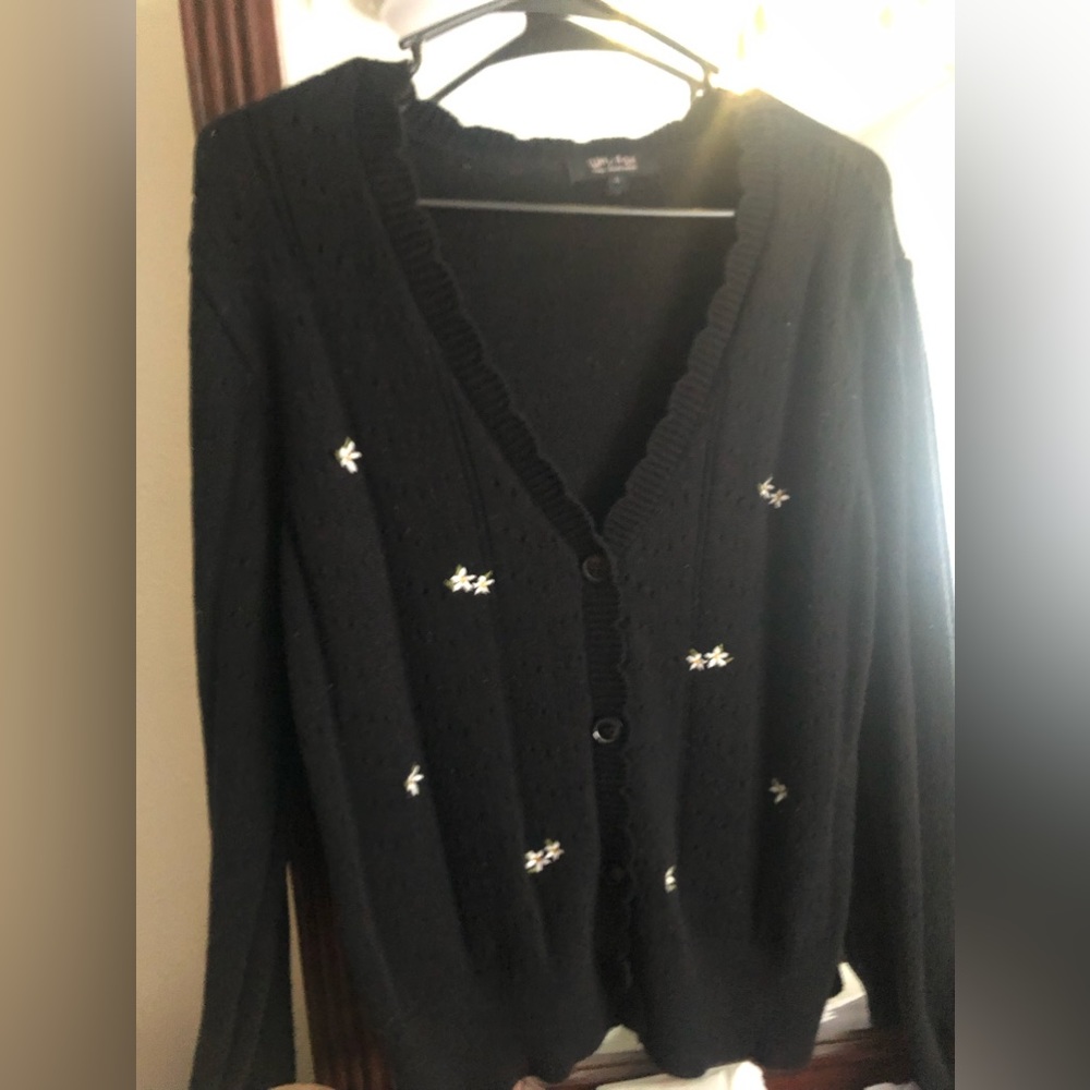 Sweater with Flowers for Salw